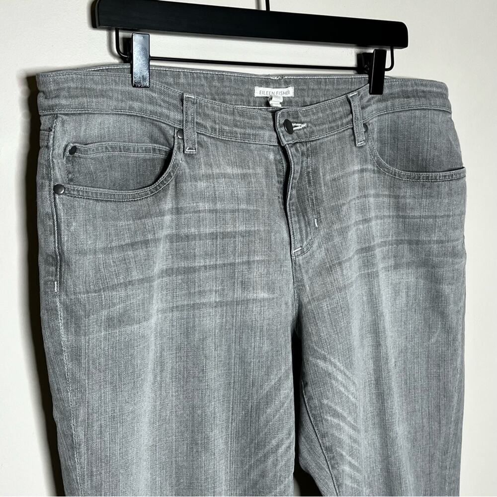 EILEEN FISHER light gray stretch slim jeans size 14 - Picture 3 of 6